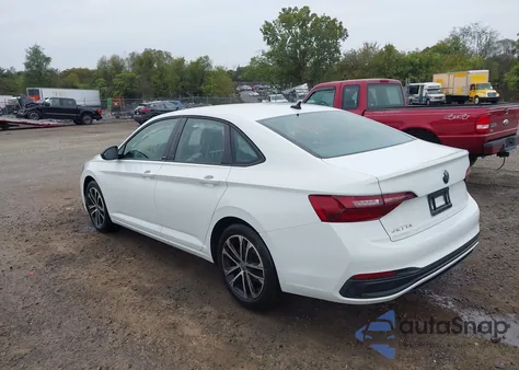 2023 Volkswagen Jetta 1.5T Sport из США, поврежденный, VIN 3VWBM7BU2PM050716